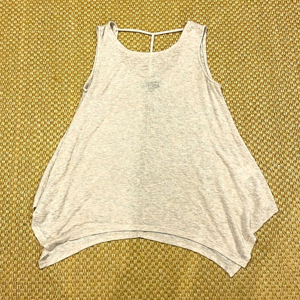 Women’s sleeveless top Collection by Bobeau size Small. Oatmeal color.